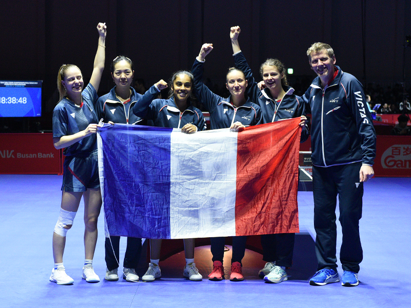 フランスは男女ともにベスト８に進出！メダルをかけて準々決勝に挑む！